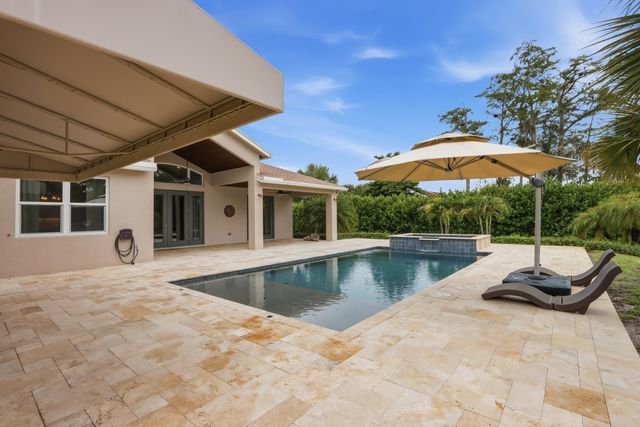 13063 Raymond Drive, Loxahatchee Groves, FL 33470