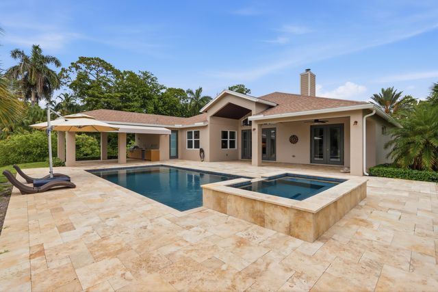 13063 Raymond Drive, Loxahatchee Groves, FL 33470