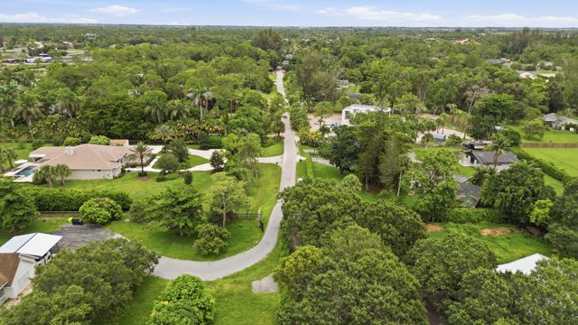 13063 Raymond Drive, Loxahatchee Groves, FL 33470