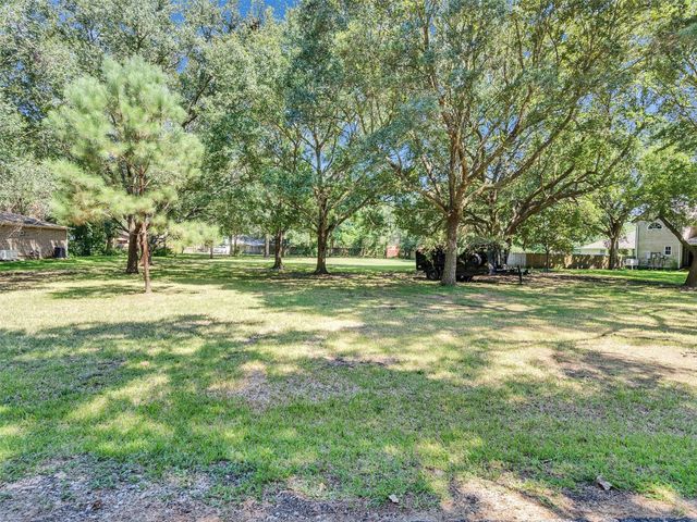 3147 Hughes Road, Dickinson, TX 77539