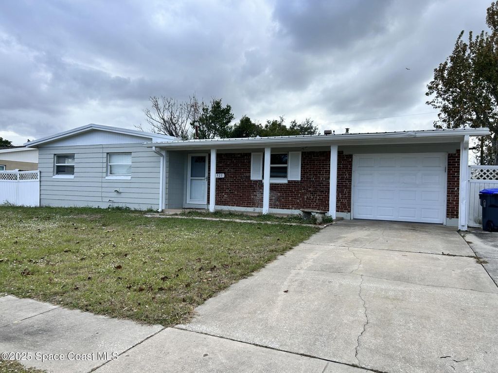 925 Penny Drive, Titusville, FL 32780