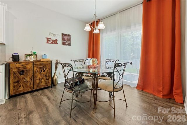 39 Hanging Leaf Court, Blythewood, SC 29016