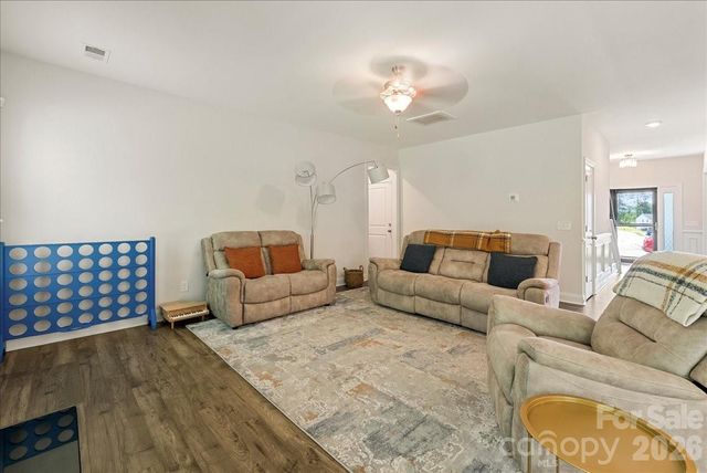 39 Hanging Leaf Court, Blythewood, SC 29016