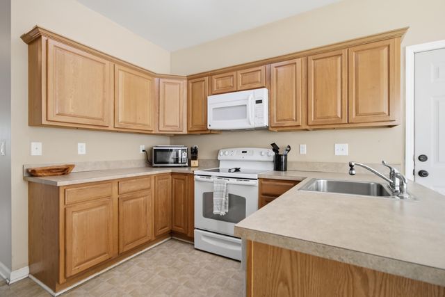 174 Grand Oaks Drive, Ladson, SC 29456