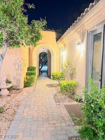 11809 Weybrook Park Drive, Las Vegas, NV 89141