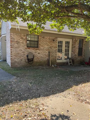 1591 Misty Garden Drive, Tallahassee, FL 32303