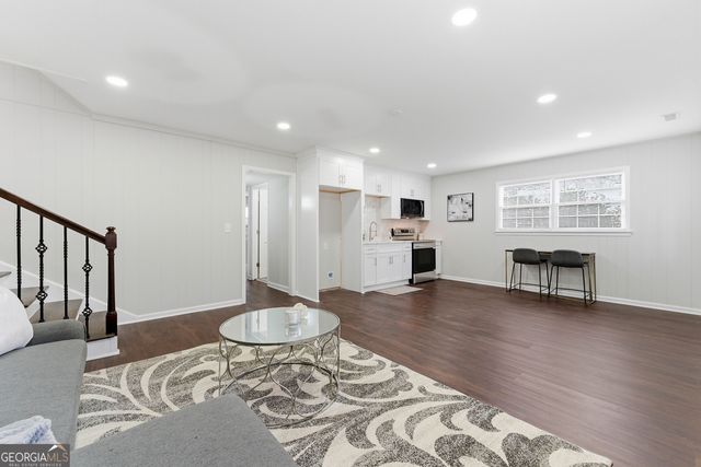 2842 Peeler Road, Dunwoody, GA 30360