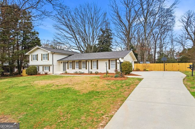 2842 Peeler Road, Dunwoody, GA 30360