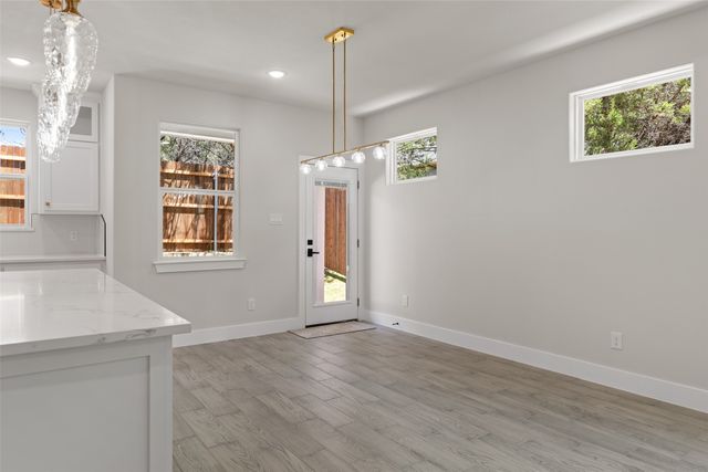 5601 San Jacinto Drive, Granbury, TX 76048