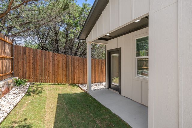 5601 San Jacinto Drive, Granbury, TX 76048