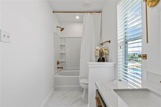 329 Prairie Verbena DR, Kyle, TX 78640