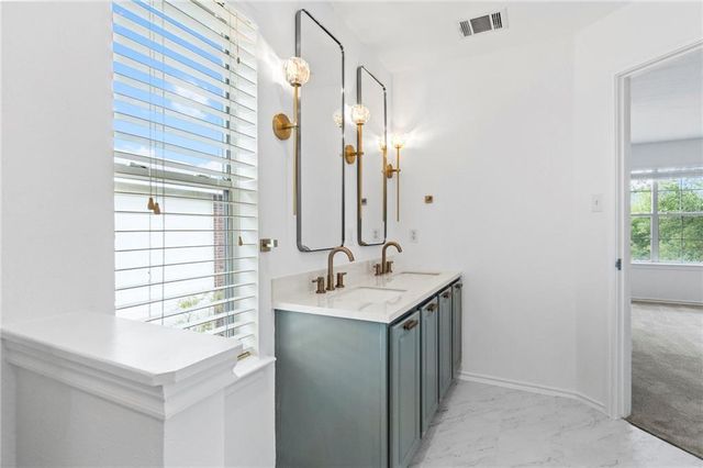 329 Prairie Verbena DR, Kyle, TX 78640