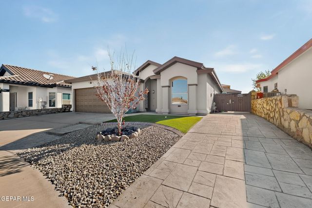 192 VIA BELLA Place, El Paso, TX 79928