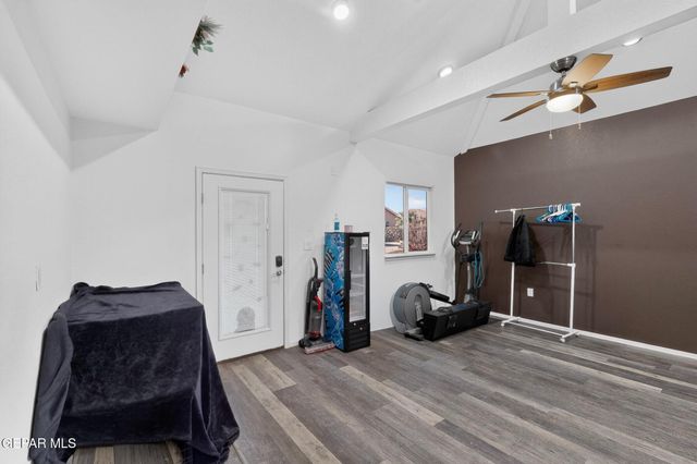 192 VIA BELLA Place, El Paso, TX 79928