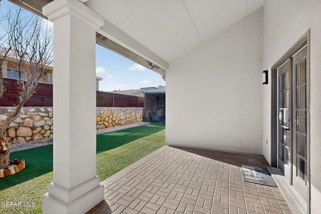 192 VIA BELLA Place, El Paso, TX 79928