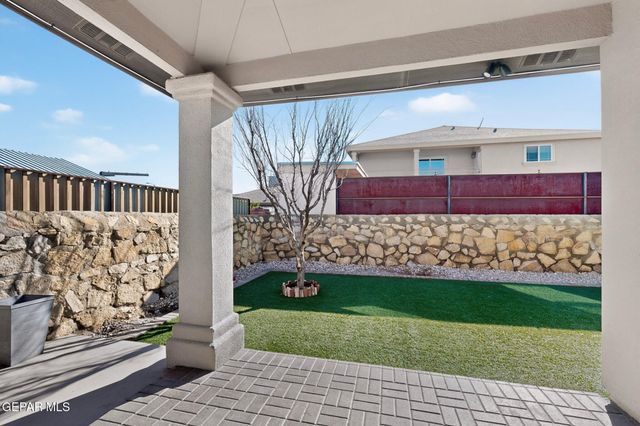 192 VIA BELLA Place, El Paso, TX 79928