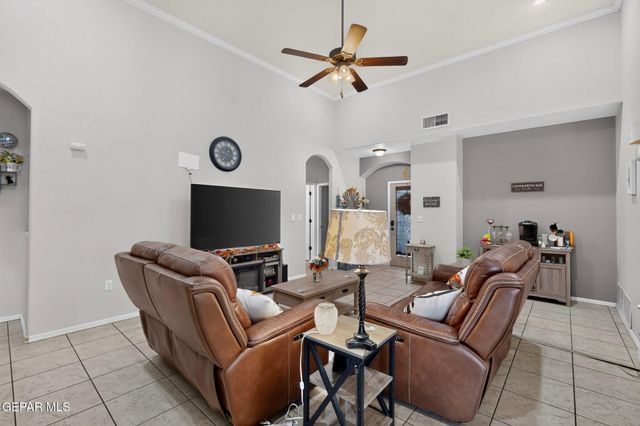 192 VIA BELLA Place, El Paso, TX 79928