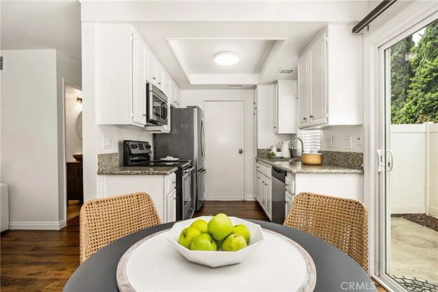 16862 Donwest, Tustin, CA 92780