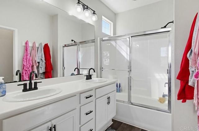 1018 Iron Wheel Street, Santee, CA 92071