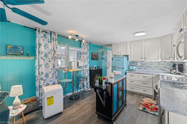 43 Enchanting BLVD # E43, Naples, FL 34112