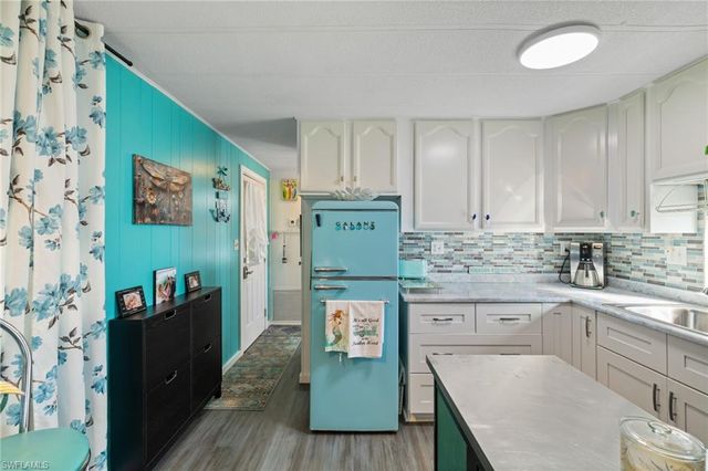 43 Enchanting BLVD # E43, Naples, FL 34112