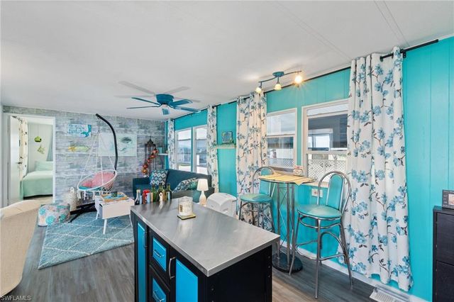 43 Enchanting BLVD # E43, Naples, FL 34112