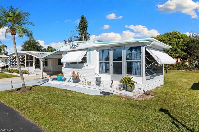 43 Enchanting BLVD # E43, Naples, FL 34112