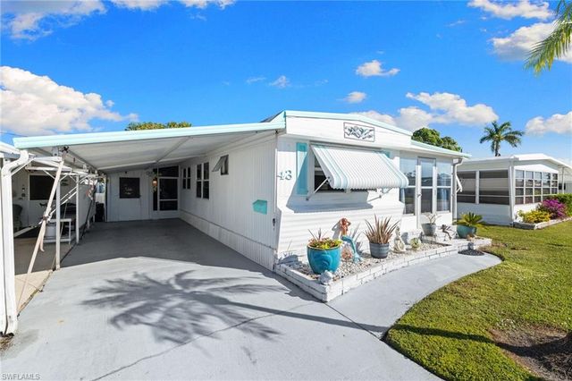 43 Enchanting BLVD # E43, Naples, FL 34112