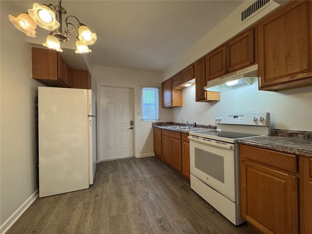 210 E YALE STREET A, Orlando, FL 32804