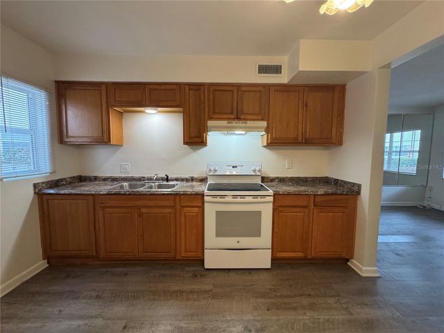 210 E YALE STREET A, Orlando, FL 32804