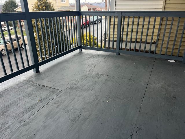 515 Indiana Ave, Glassport, PA 15045