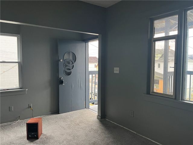 515 Indiana Ave, Glassport, PA 15045