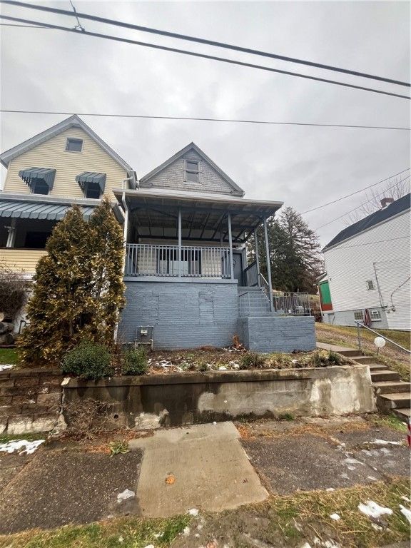 515 Indiana Ave, Glassport, PA 15045