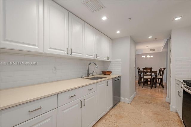 90 Alton Rd 301, Miami Beach, FL 33139