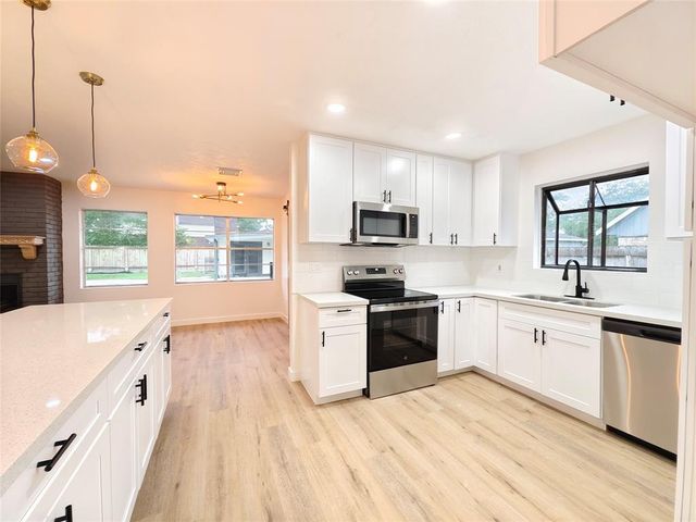 4106 Clovernook Lane, Seabrook, TX 77586