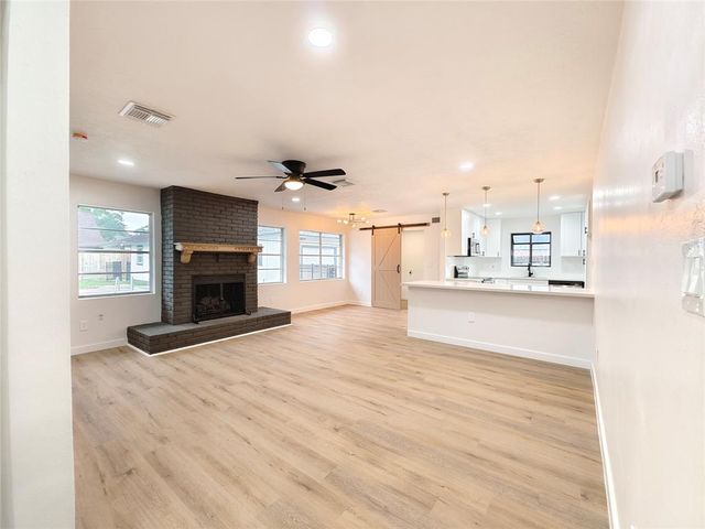 4106 Clovernook Lane, Seabrook, TX 77586