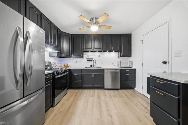 412 Tekoa RD, Chesapeake, VA 23325