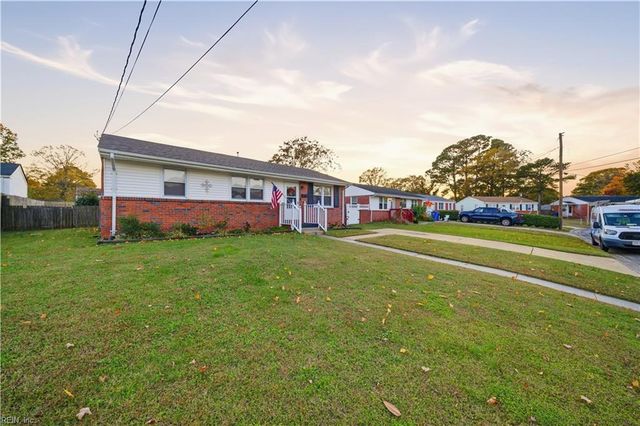 412 Tekoa RD, Chesapeake, VA 23325