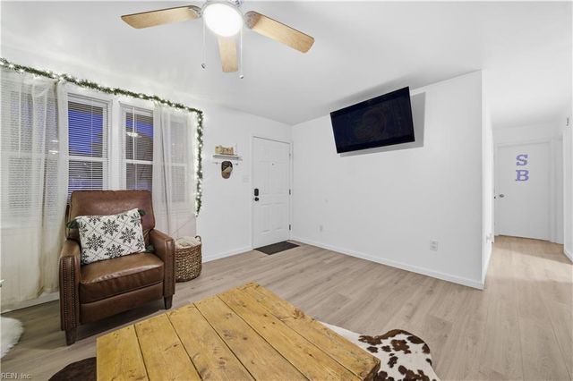 412 Tekoa RD, Chesapeake, VA 23325