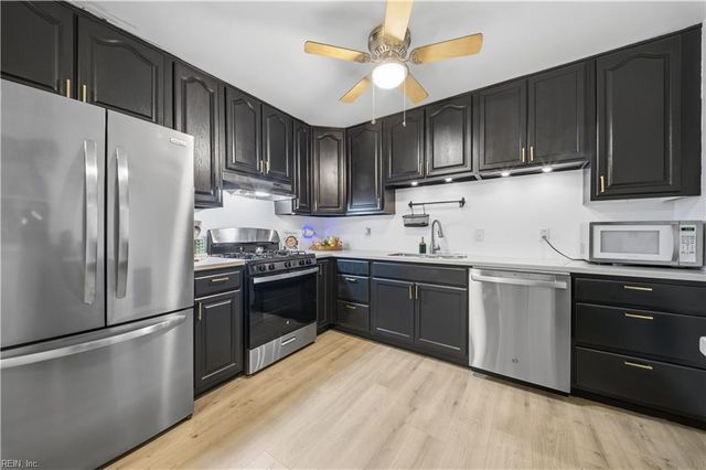 412 Tekoa RD, Chesapeake, VA 23325