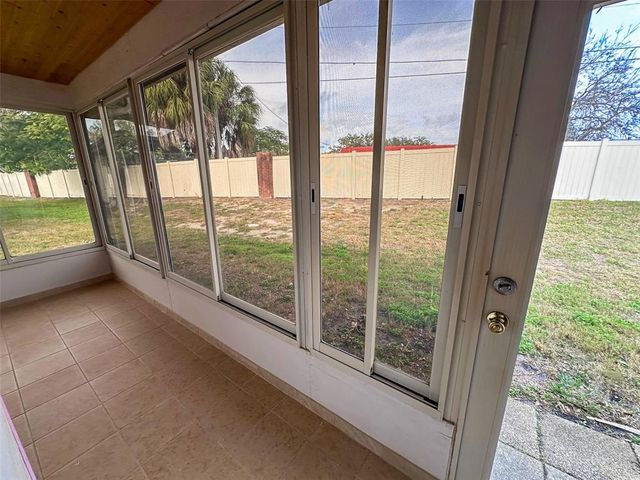 3849 STAYSAIL LANE 5, Holiday, FL 34691