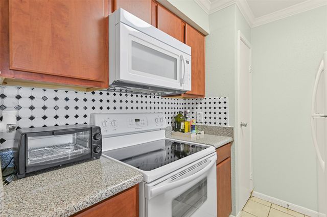 3506 Cove View Boulevard 206, Galveston, TX 77554