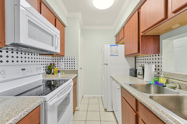 3506 Cove View Boulevard 206, Galveston, TX 77554