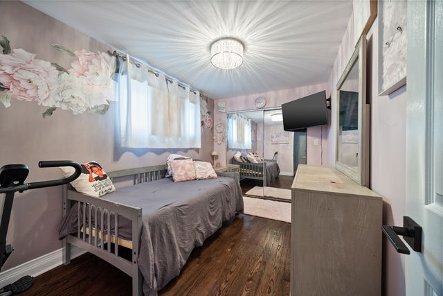 608 Morris Avenue, Bellwood, IL 60104