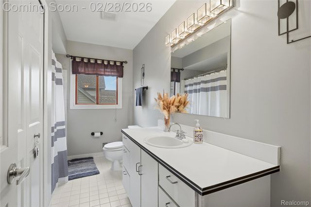 15743 Greenview, Fraser, MI 48026