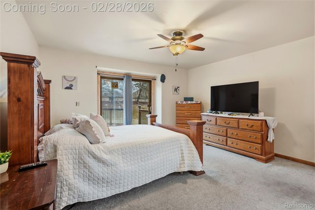 15743 Greenview, Fraser, MI 48026