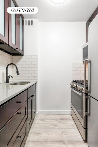 393 W 49TH Street 3OO, New York City, NY 10019