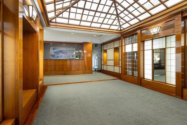 393 W 49TH Street 3OO, New York City, NY 10019