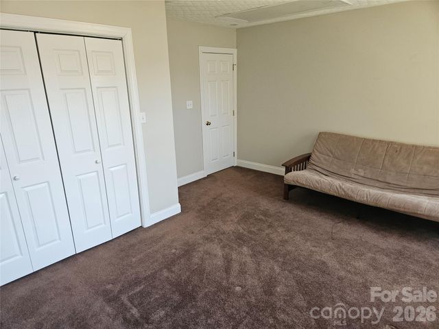 2026 Talbot Lane, Hickory, NC 28602