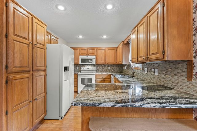 1 Whalsay Lane, Bella Vista, AR 72715